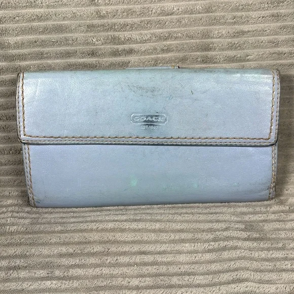 Coach light Blue Women's Turn Lock Wallet - Picture 3 of 6